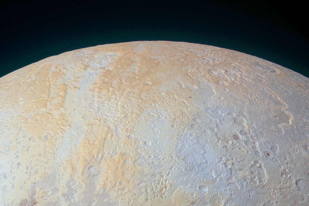 NASA’s New Horizons probe awakens after long hibernation near Pluto